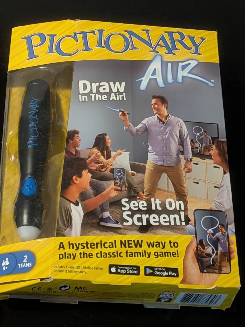Mattel Pictionary Air GGC71 Interactive Drawing Family Game w Air Pen 2019